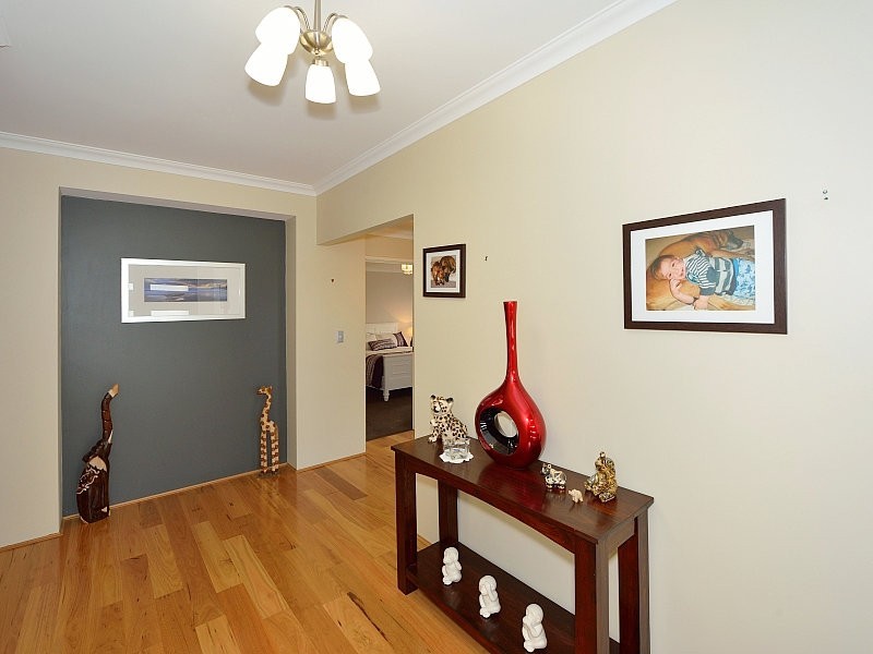 10 Brassii Link, Halls Head WA 6210