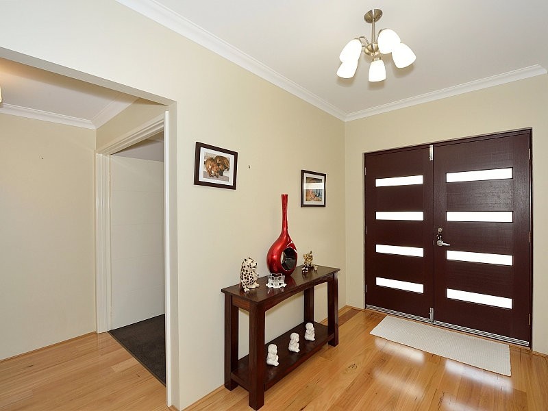 10 Brassii Link, Halls Head WA 6210