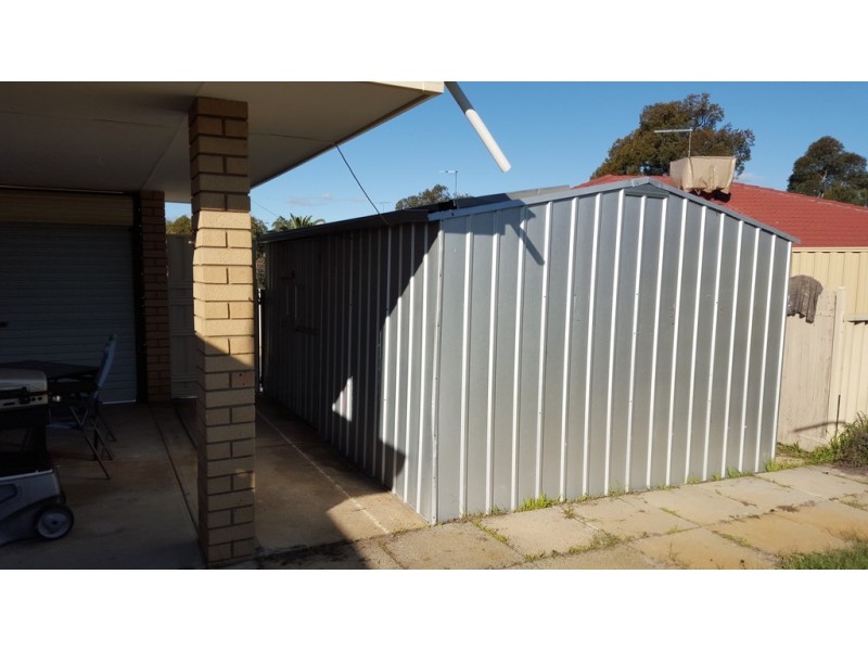 6 Revesby Place, Coodanup WA 6210