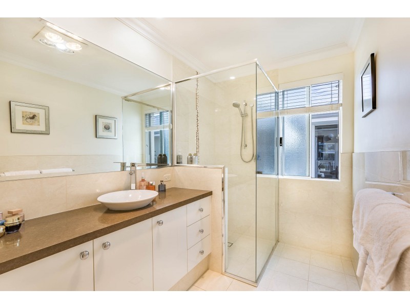 14 Bermuda Place, Halls Head WA 6210