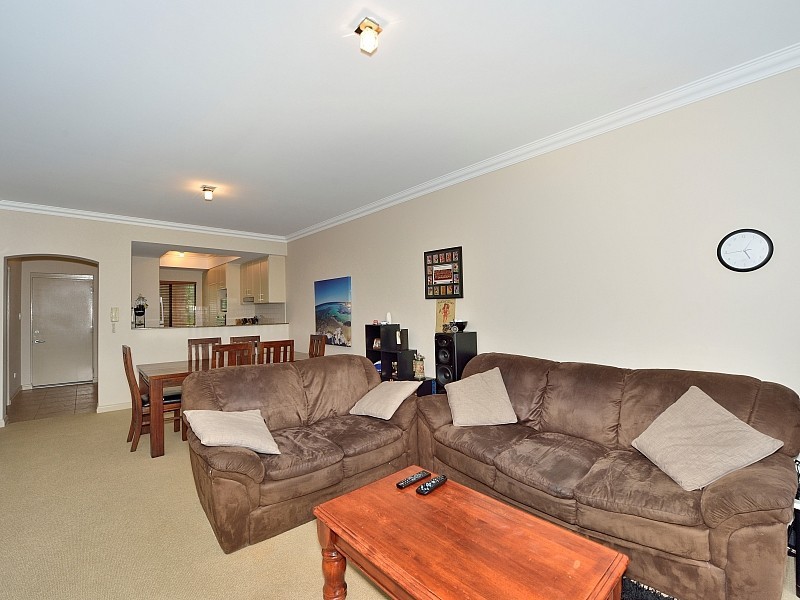 29/37 Dolphin Drive, Mandurah WA 6210