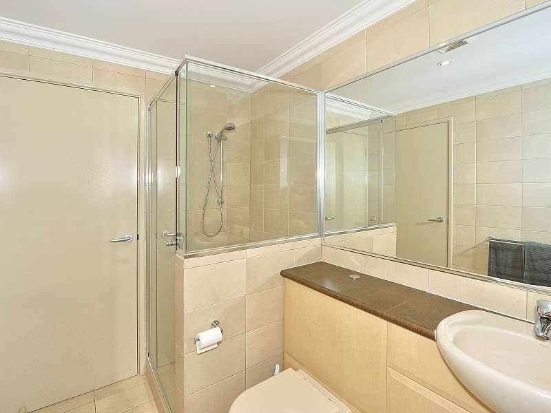 29/37 Dolphin Drive, Mandurah WA 6210