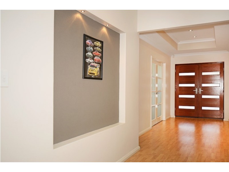 14 Albina Chase, Lakelands WA 6180