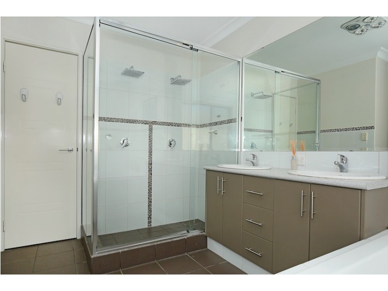 14 Albina Chase, Lakelands WA 6180