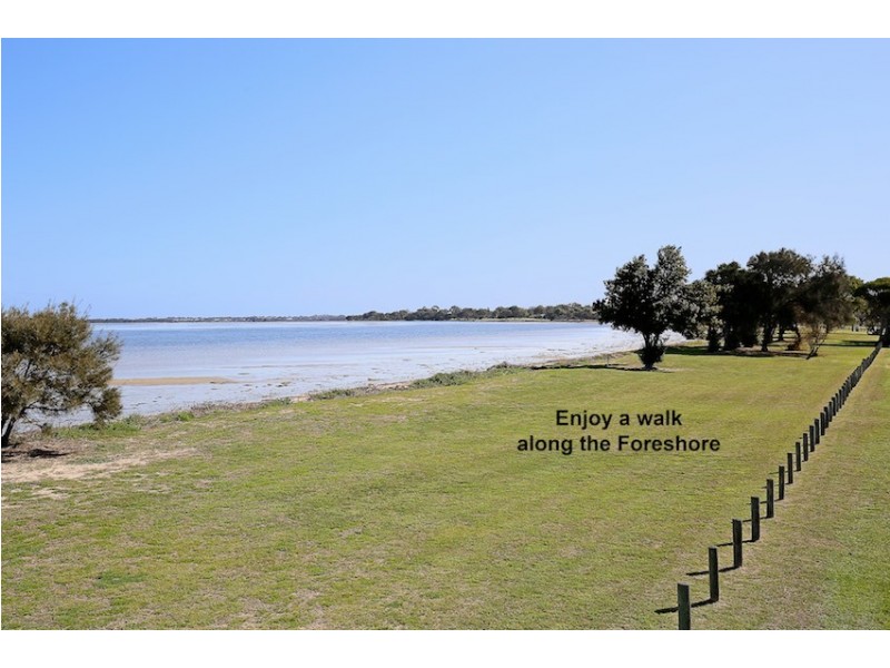 9 Macquarie Drive, Coodanup WA 6210