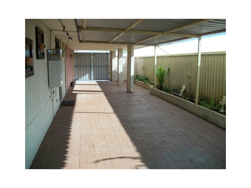 16 Heron Street, Dudley Park WA 6210