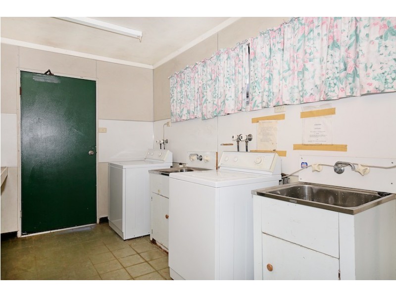 Unit 8/2 Uldina PLace, Pinjarra WA 6208