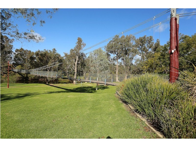 Unit 8/2 Uldina PLace, Pinjarra WA 6208