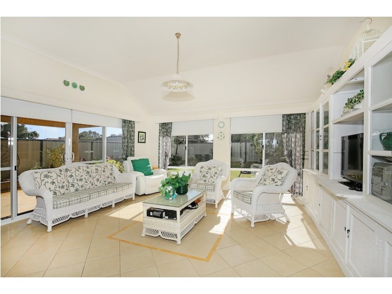 20 Portrush Parade, Meadow Springs WA 6210