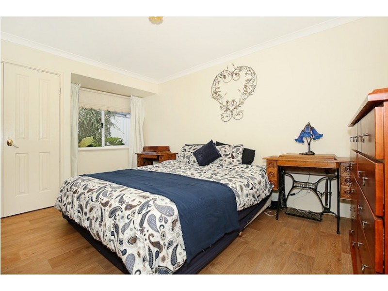 20 Portrush Parade, Meadow Springs WA 6210