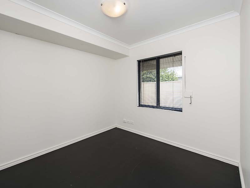 23C Nairn Road, Coodanup WA 6210