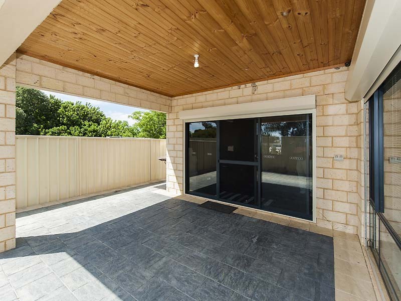 23C Nairn Road, Coodanup WA 6210