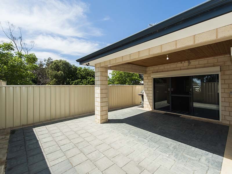 23C Nairn Road, Coodanup WA 6210