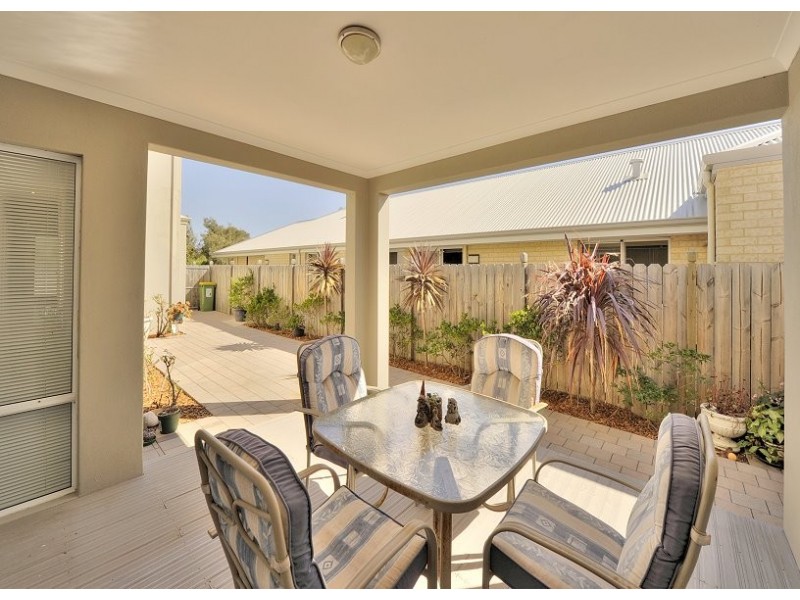 121 Darwin Terrace, Dudley Park WA 6210