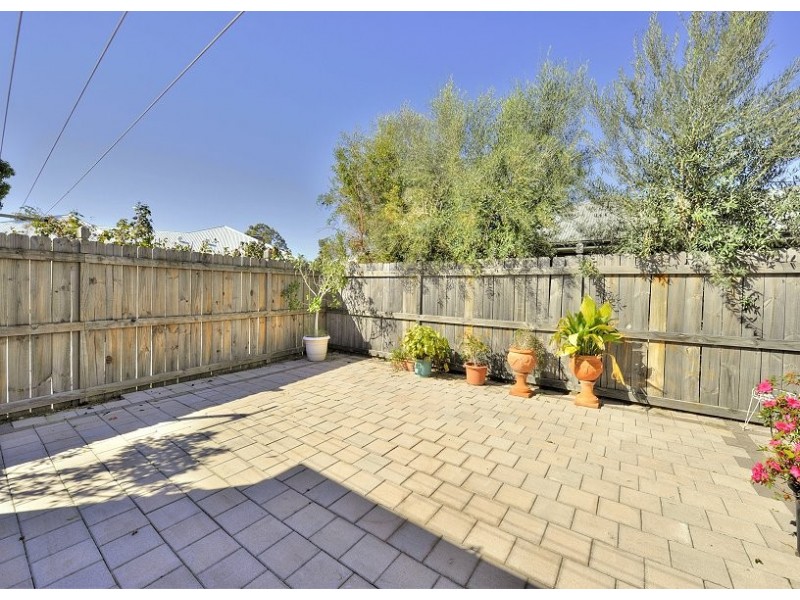 121 Darwin Terrace, Dudley Park WA 6210