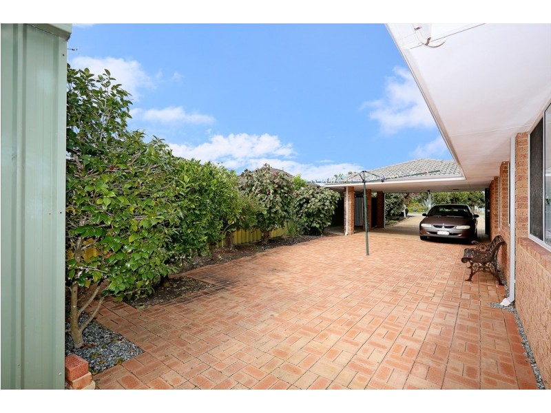 14 Regent Drive, Wannanup WA 6210