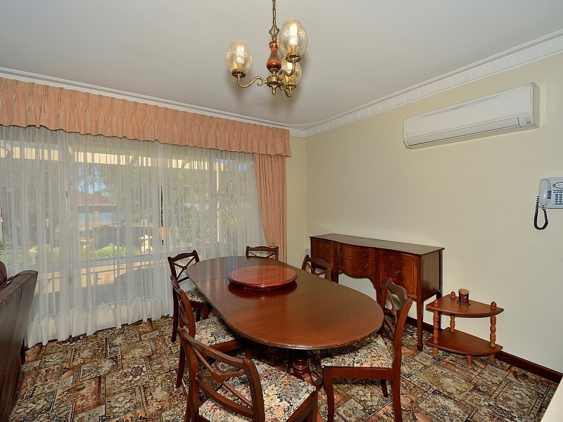 12 Priam Road, Silver Sands WA 6210