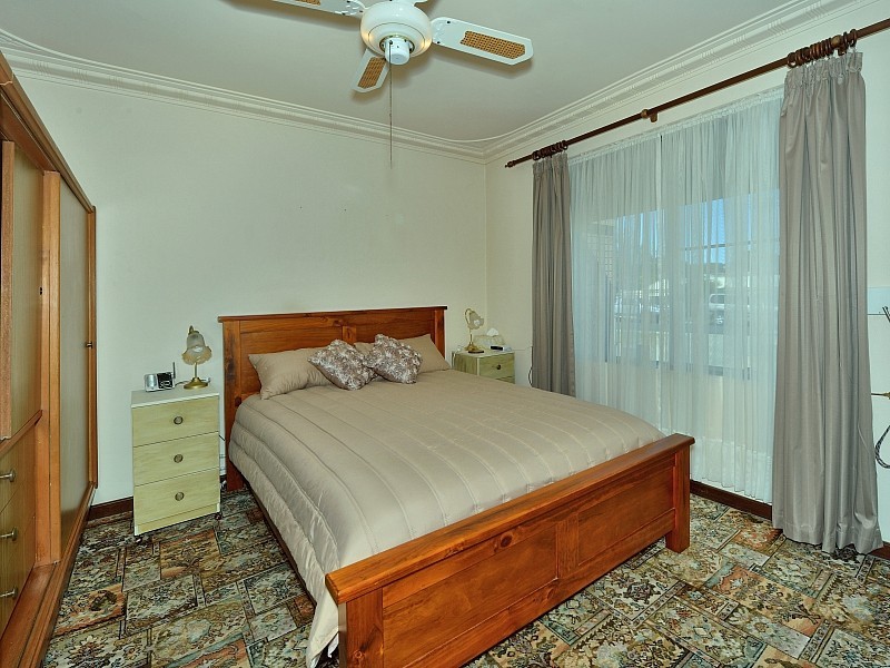 12 Priam Road, Silver Sands WA 6210