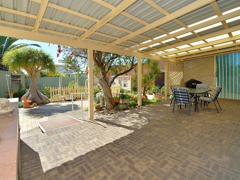 12 Priam Road, Silver Sands WA 6210