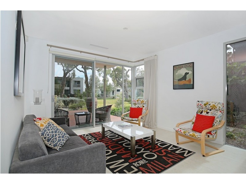 31 Whimbrel Crescent, Mandurah WA 6210