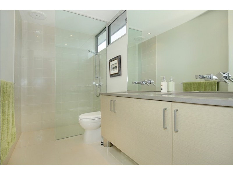 31 Whimbrel Crescent, Mandurah WA 6210