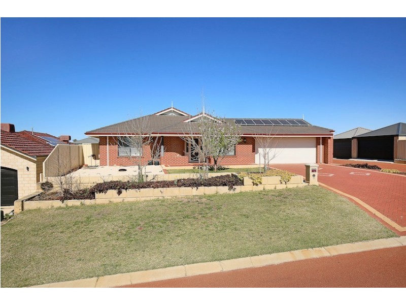 15 Maddox Vista, Lakelands WA 6180