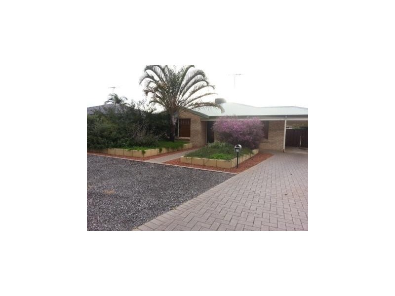 27 Templetonia Promenade, Halls Head WA 6210