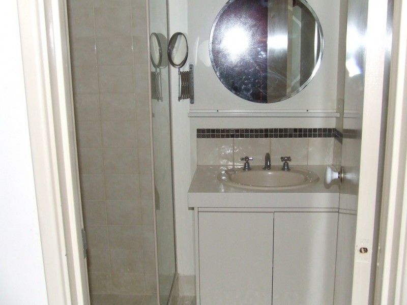 27 Templetonia Promenade, Halls Head WA 6210