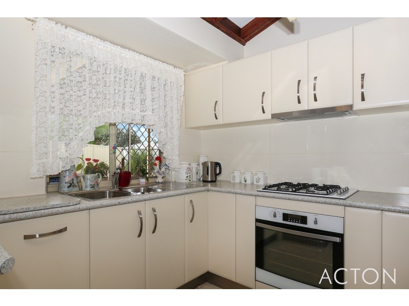 1/5 Kanya Place, Coodanup WA 6210