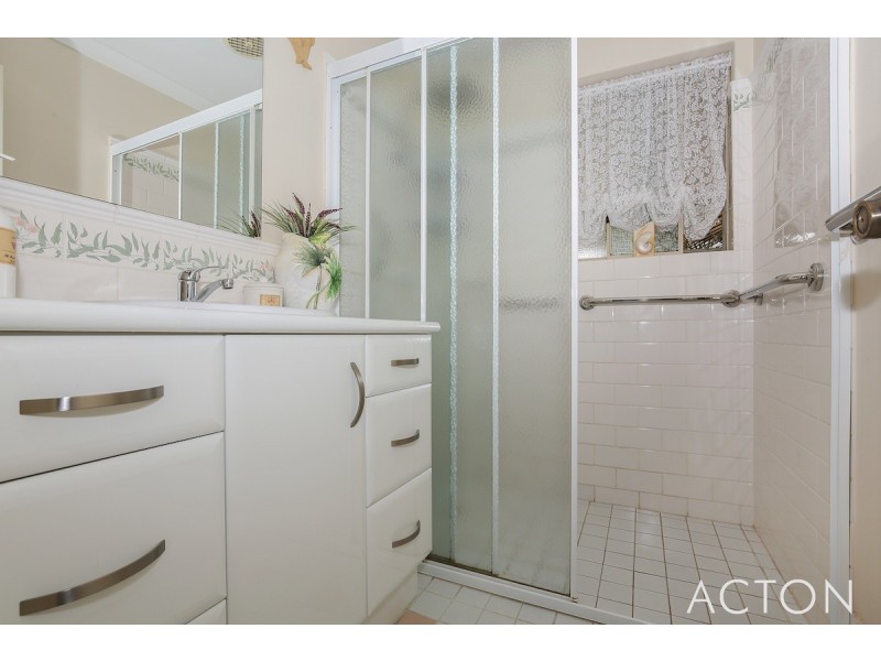 1/5 Kanya Place, Coodanup WA 6210