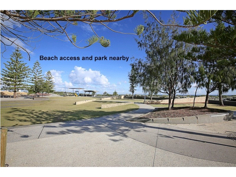 42 Acerosa Boulevard, Halls Head WA 6210