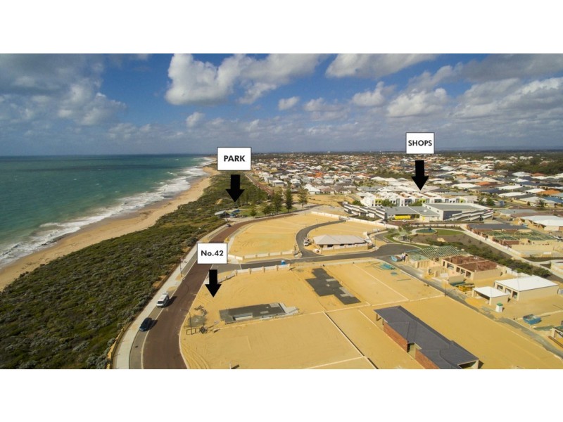 42 Acerosa Boulevard, Halls Head WA 6210