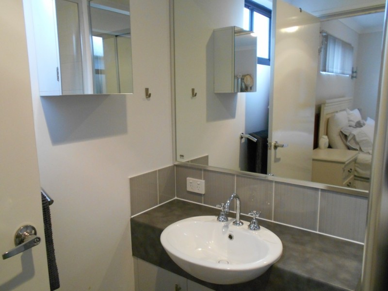 2B Butcherbird Loop, Erskine WA 6210