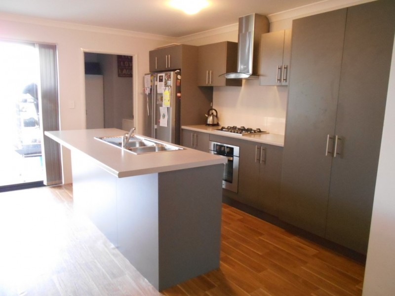 2B Butcherbird Loop, Erskine WA 6210