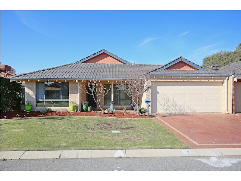 17 Lemongrass Way, Falcon WA 6210