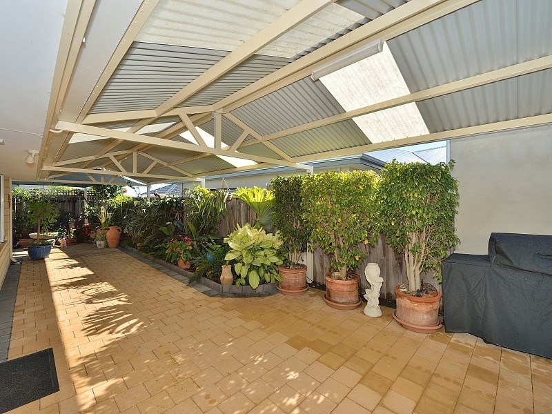 13 Onslow Court, Erskine WA 6210