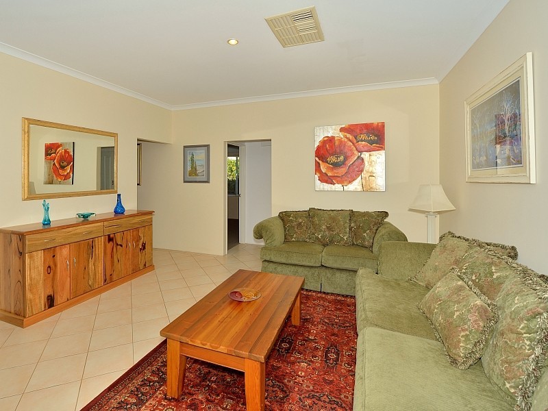 13 Onslow Court, Erskine WA 6210