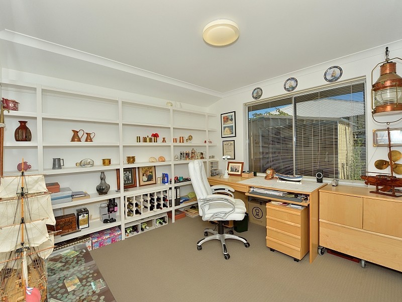 13 Onslow Court, Erskine WA 6210
