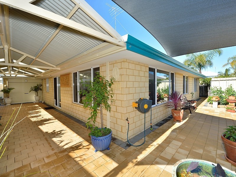 13 Onslow Court, Erskine WA 6210