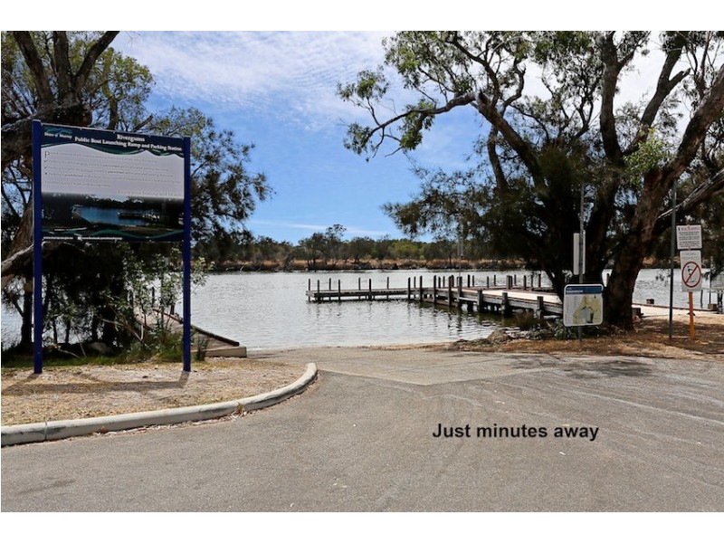 19 Banksia Terrace, South Yunderup WA 6208