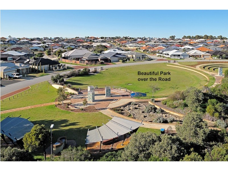 8 Asper Way, Halls Head WA 6210