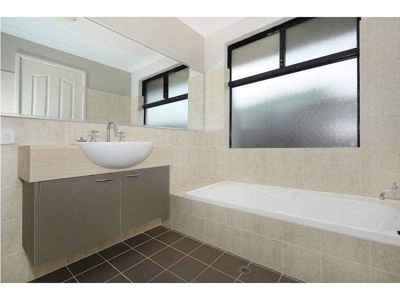 18 Chyverton Corner, Erskine WA 6210