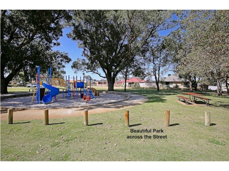 18 Chyverton Corner, Erskine WA 6210