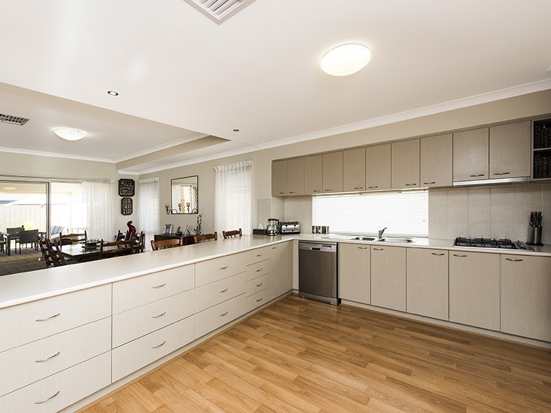 41 Nancarrow Way, Ravenswood WA 6208