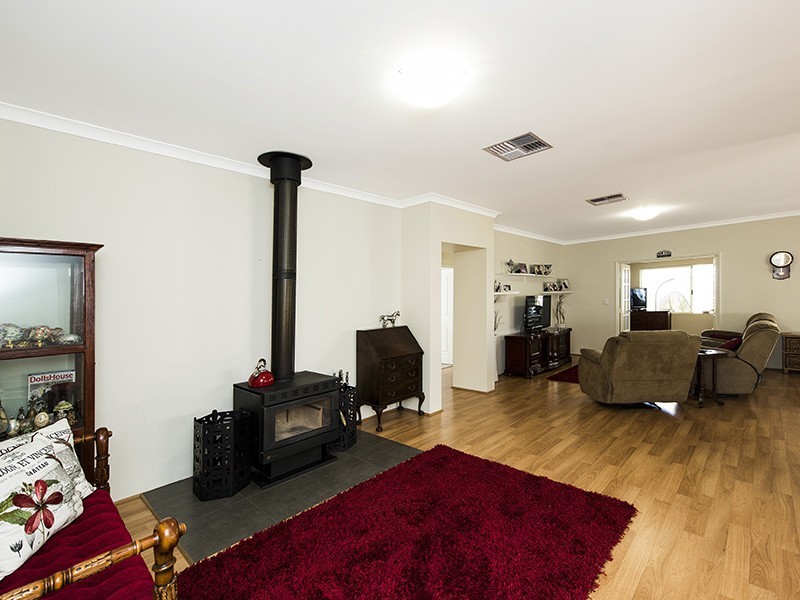 41 Nancarrow Way, Ravenswood WA 6208