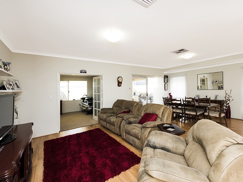 41 Nancarrow Way, Ravenswood WA 6208