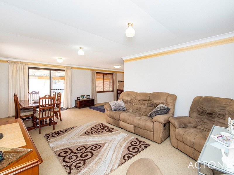 4 Linley Road, Wannanup WA 6210