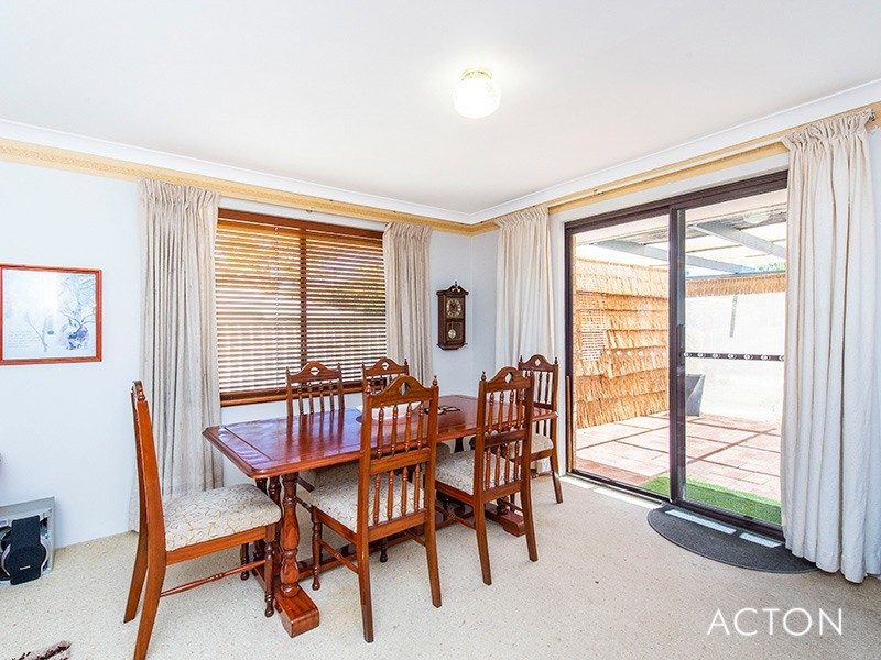 4 Linley Road, Wannanup WA 6210