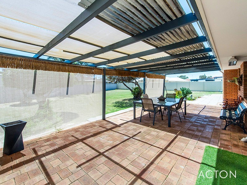 4 Linley Road, Wannanup WA 6210