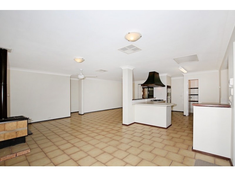 47A Linley Road, Wannanup WA 6210